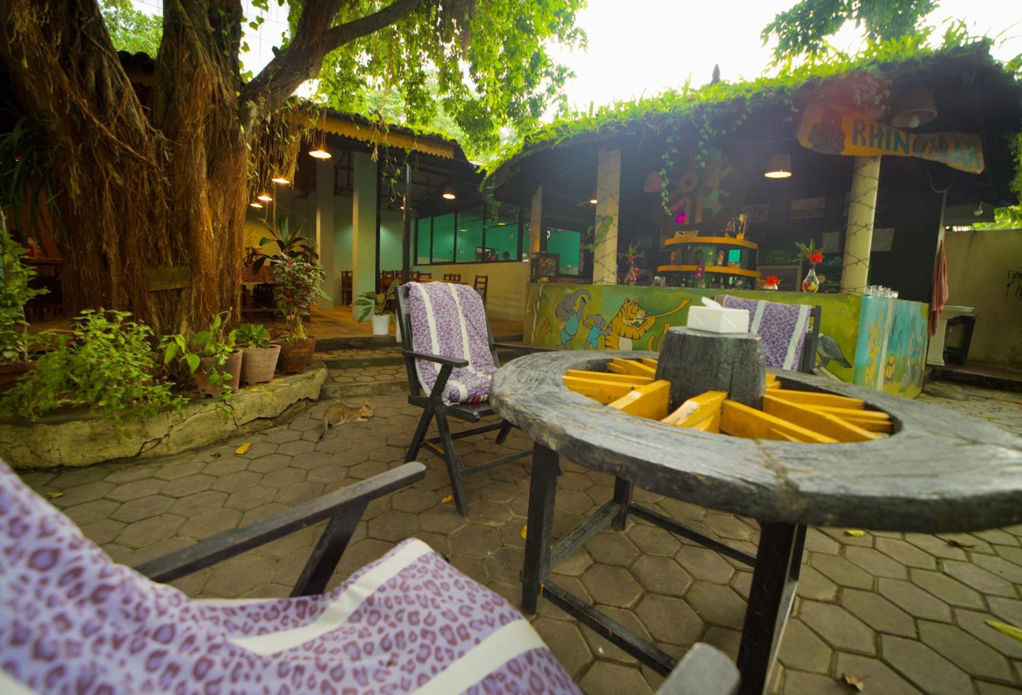 Chitwan Gaida Lodge - Animal Lovers & Birdwatchers Paradise 사우라하 외부 사진